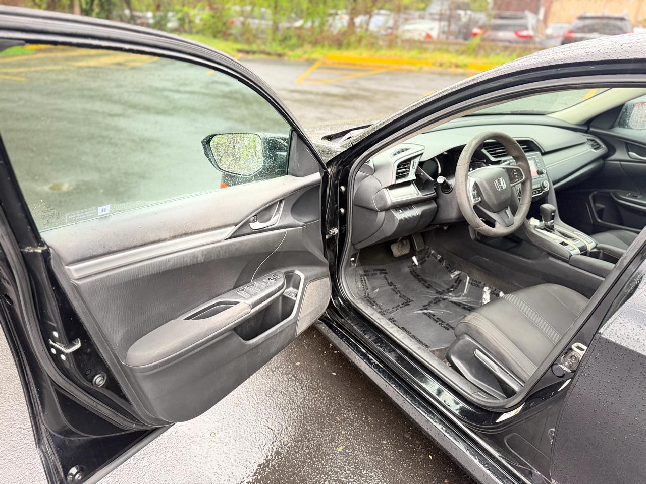 Honda Civic 4dr Sdn LX Auto 2017