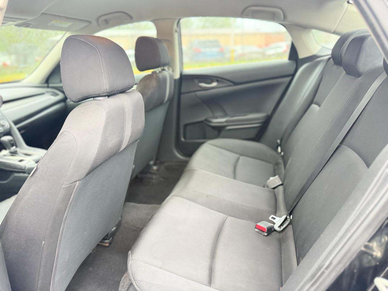 Honda Civic 4dr Sdn LX Auto 2017