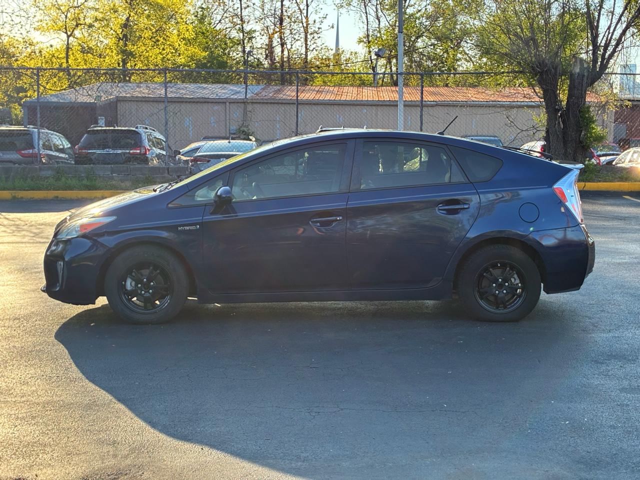Toyota Prius Two 2014