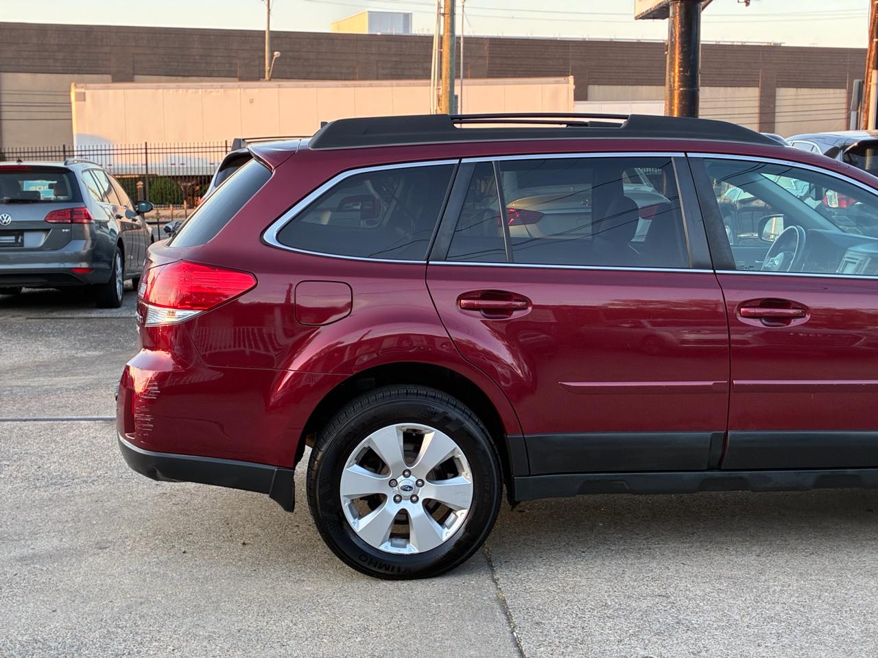 Subaru Outback 2.5i Limited 2012