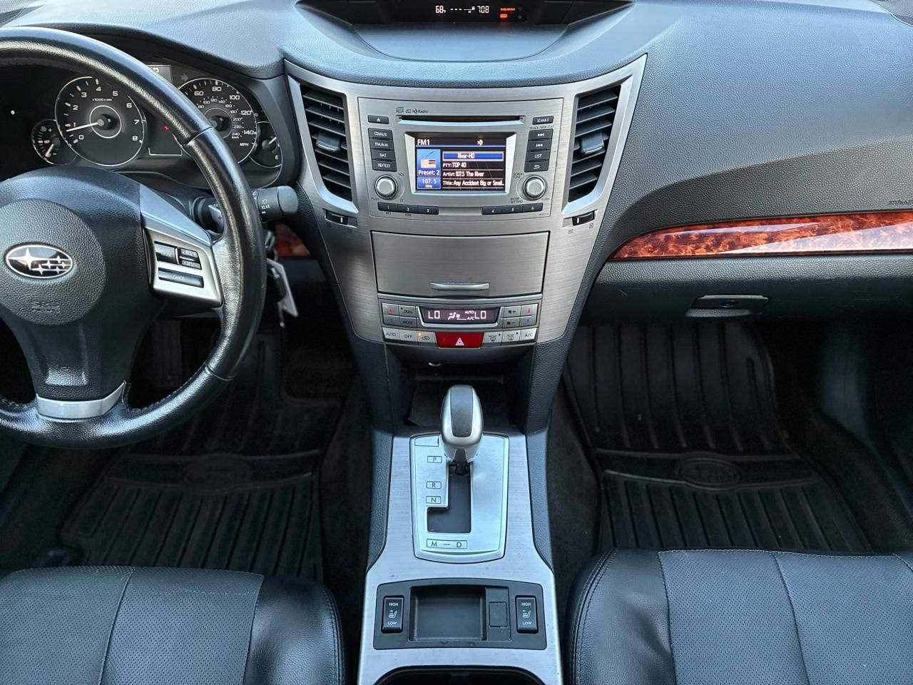 Subaru Outback 2.5i Limited 2012