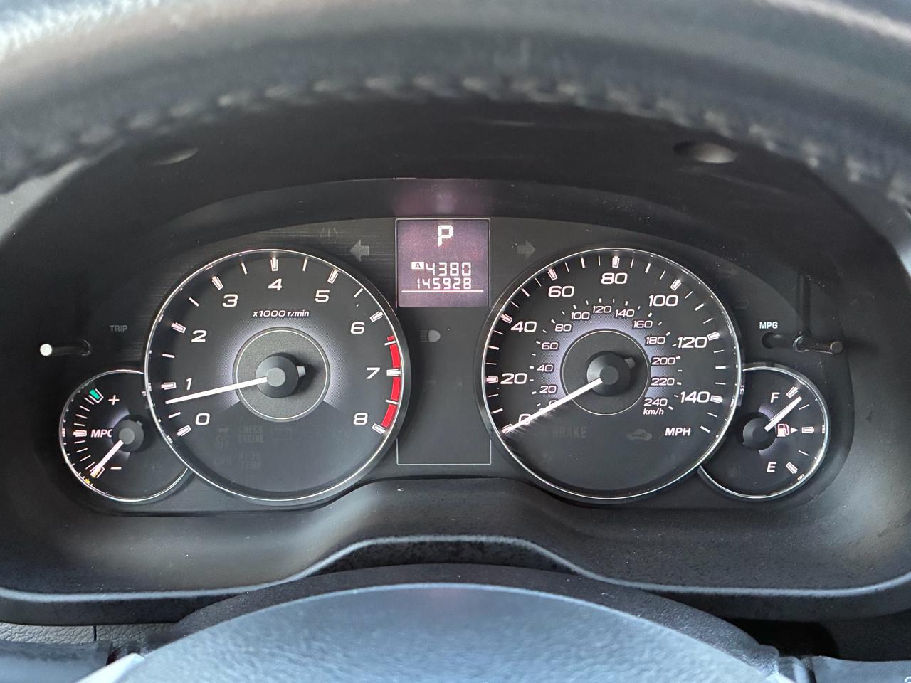 Subaru Outback 2.5i Limited 2012