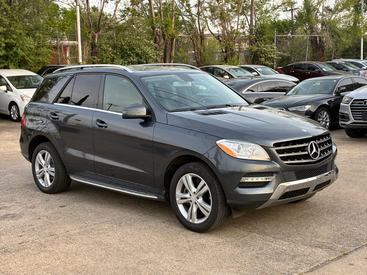 Mercedes-Benz M-Class ML350 4MATIC 2013