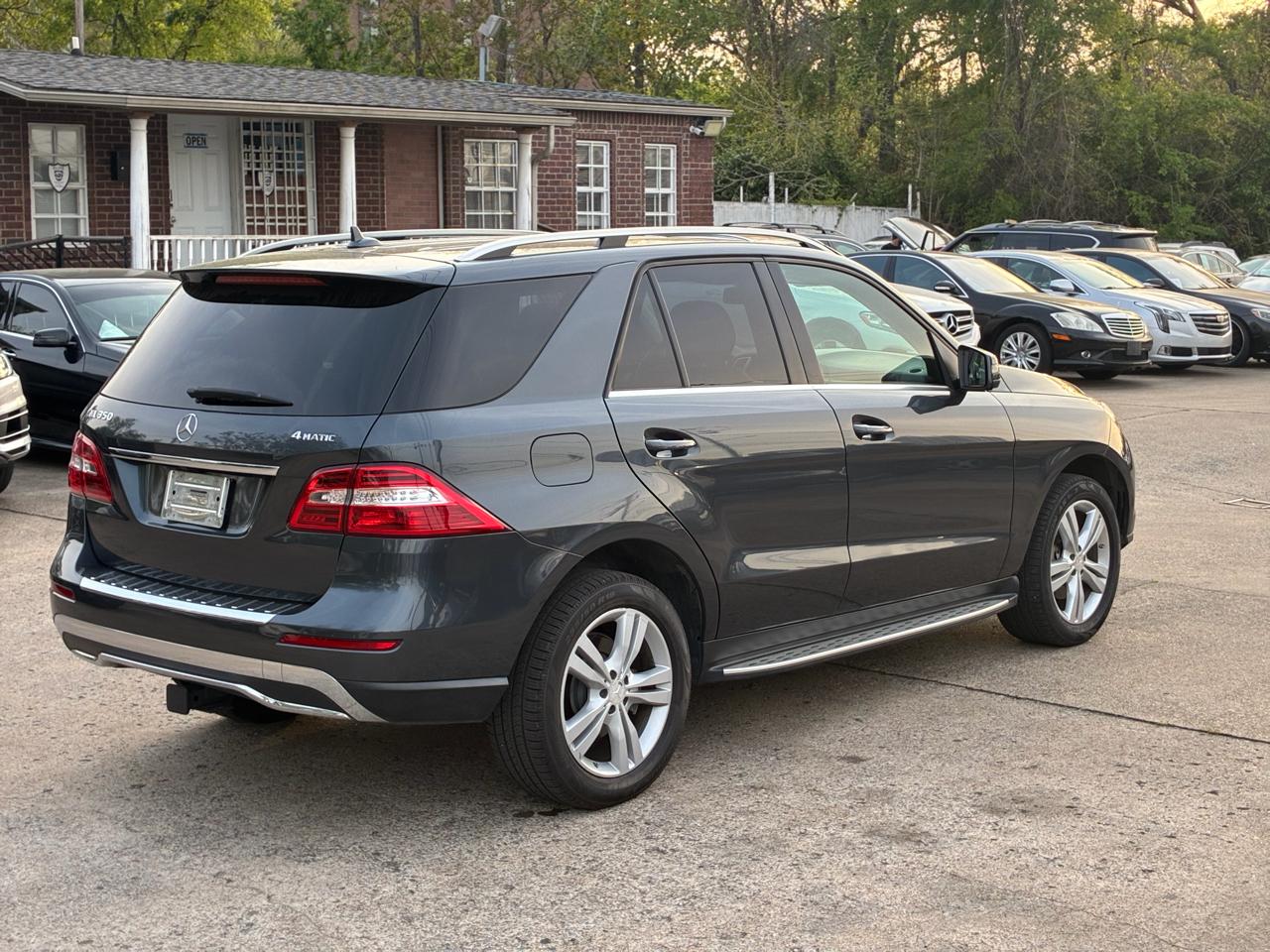 Mercedes-Benz M-Class ML350 4MATIC 2013