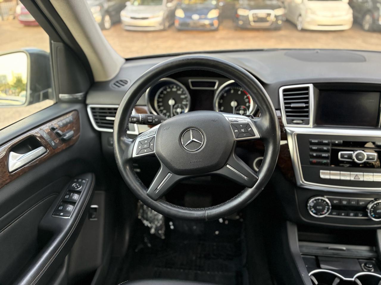 Mercedes-Benz M-Class ML350 4MATIC 2013