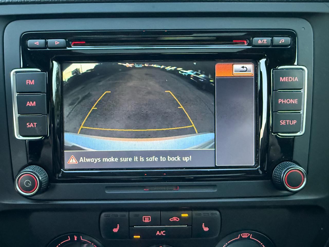 Volkswagen Jetta SE 6A 2015