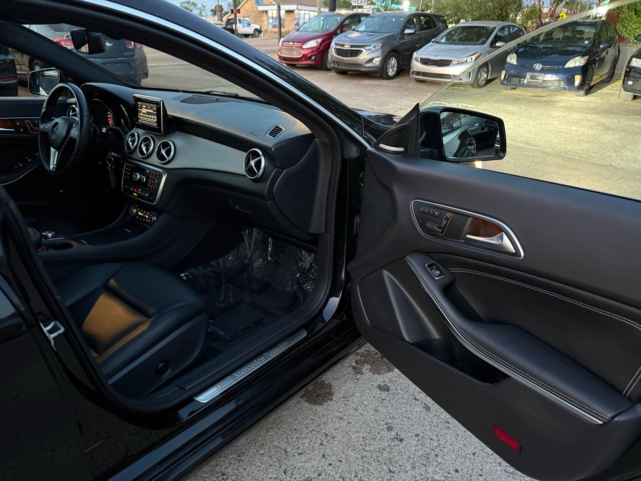 Mercedes-Benz CLA-Class CLA250 4MATIC 2014