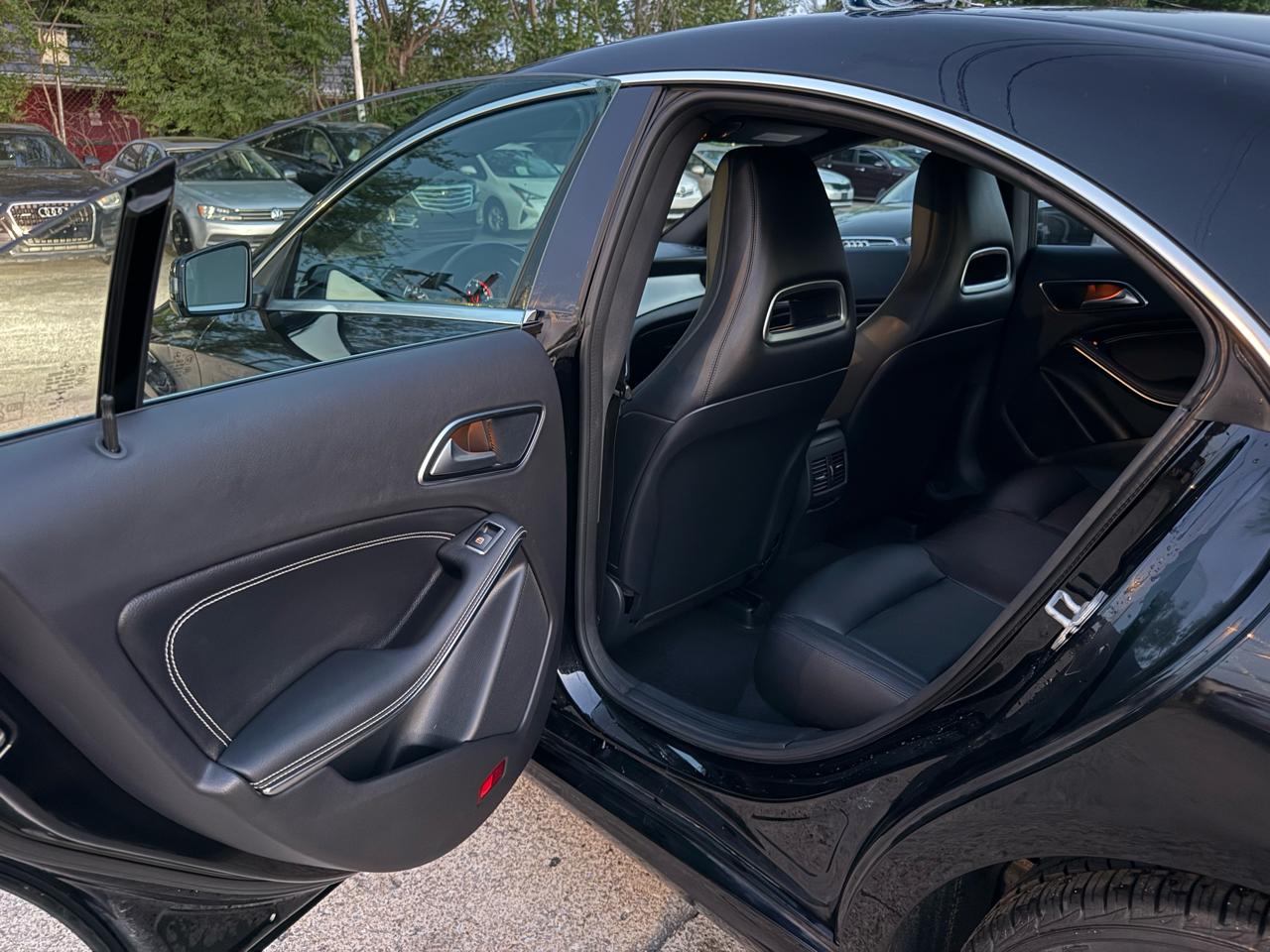 Mercedes-Benz CLA-Class CLA250 4MATIC 2014