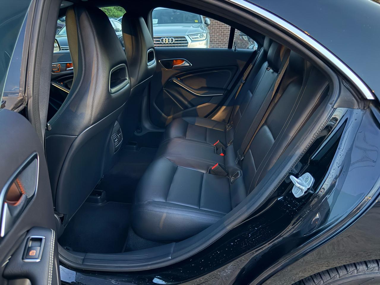 Mercedes-Benz CLA-Class CLA250 4MATIC 2014