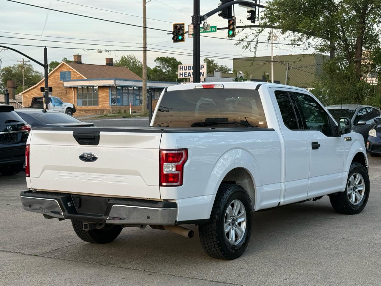 Ford F-150 2WD SuperCab 145" XL 2018