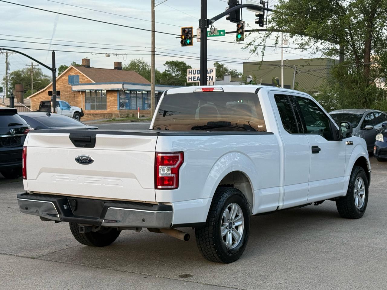 Ford F-150 2WD SuperCab 145" XL 2018