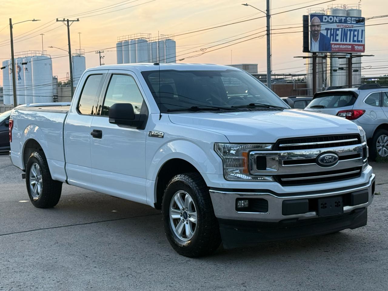 Ford F-150 2WD SuperCab 145" XL 2018