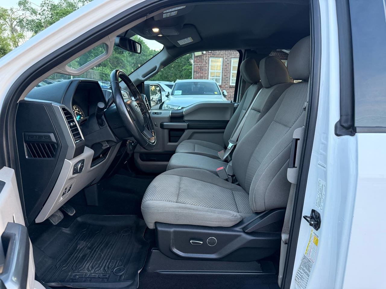 Ford F-150 2WD SuperCab 145" XL 2018