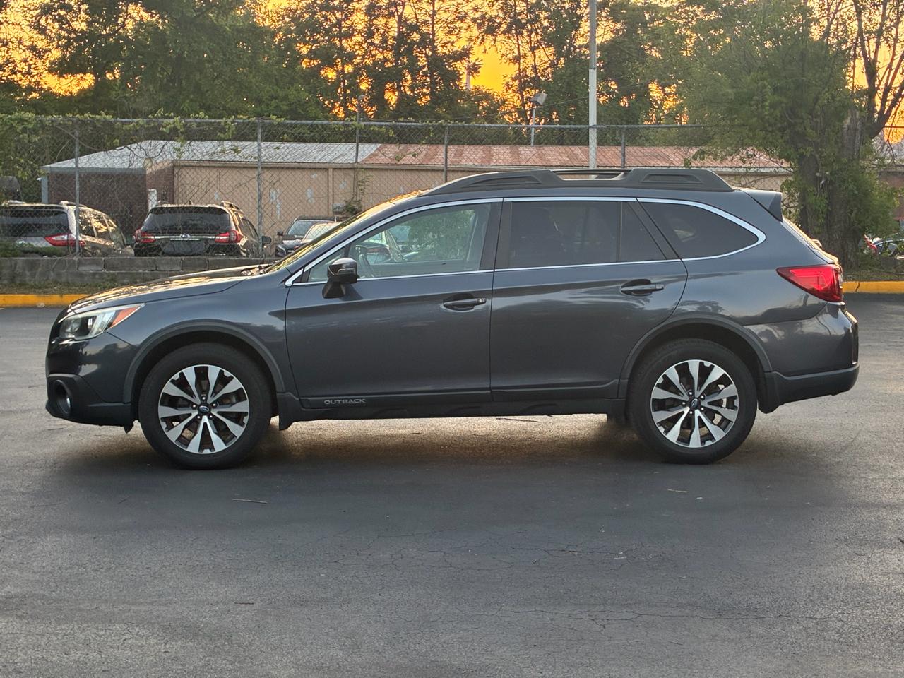 Subaru Outback 2.5i Limited 2015