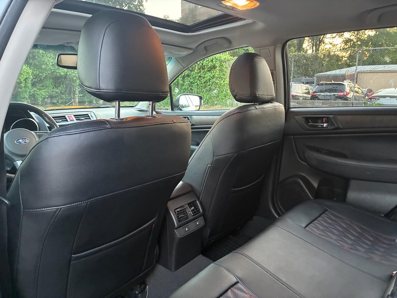 Subaru Outback 2.5i Limited 2015