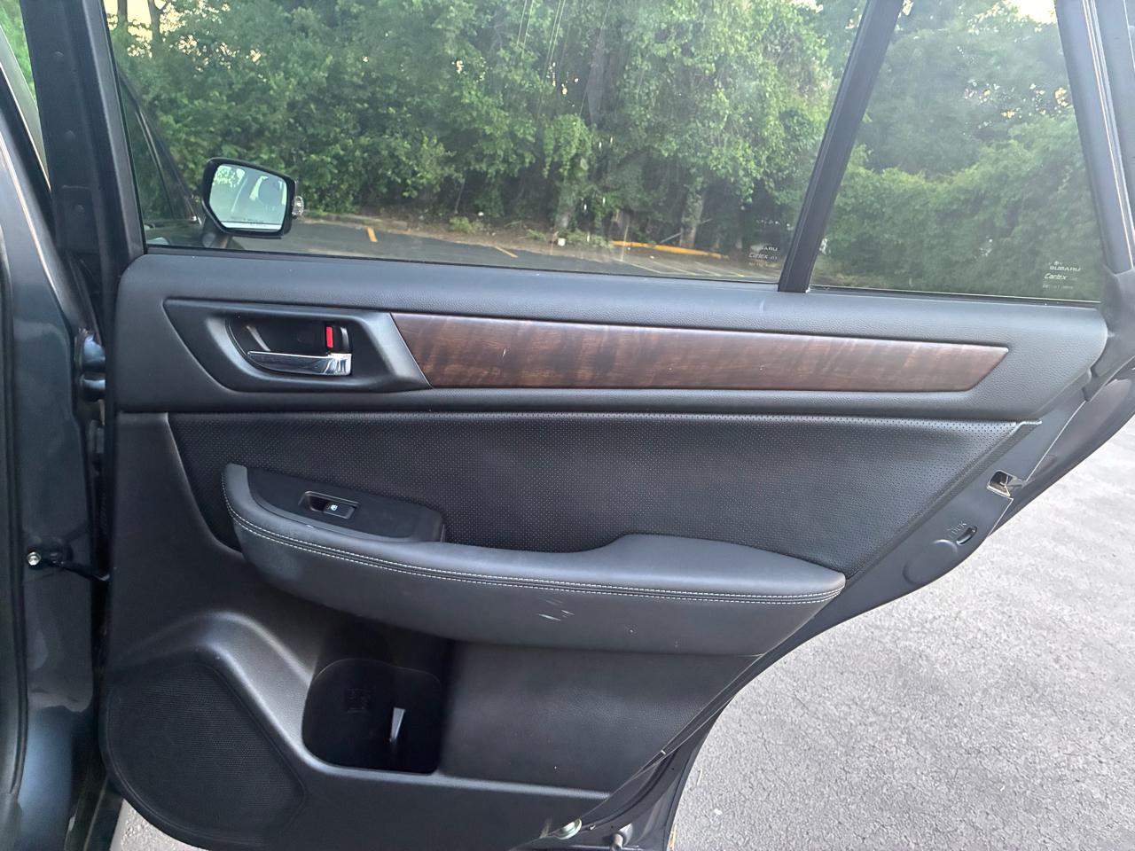 Subaru Outback 2.5i Limited 2015