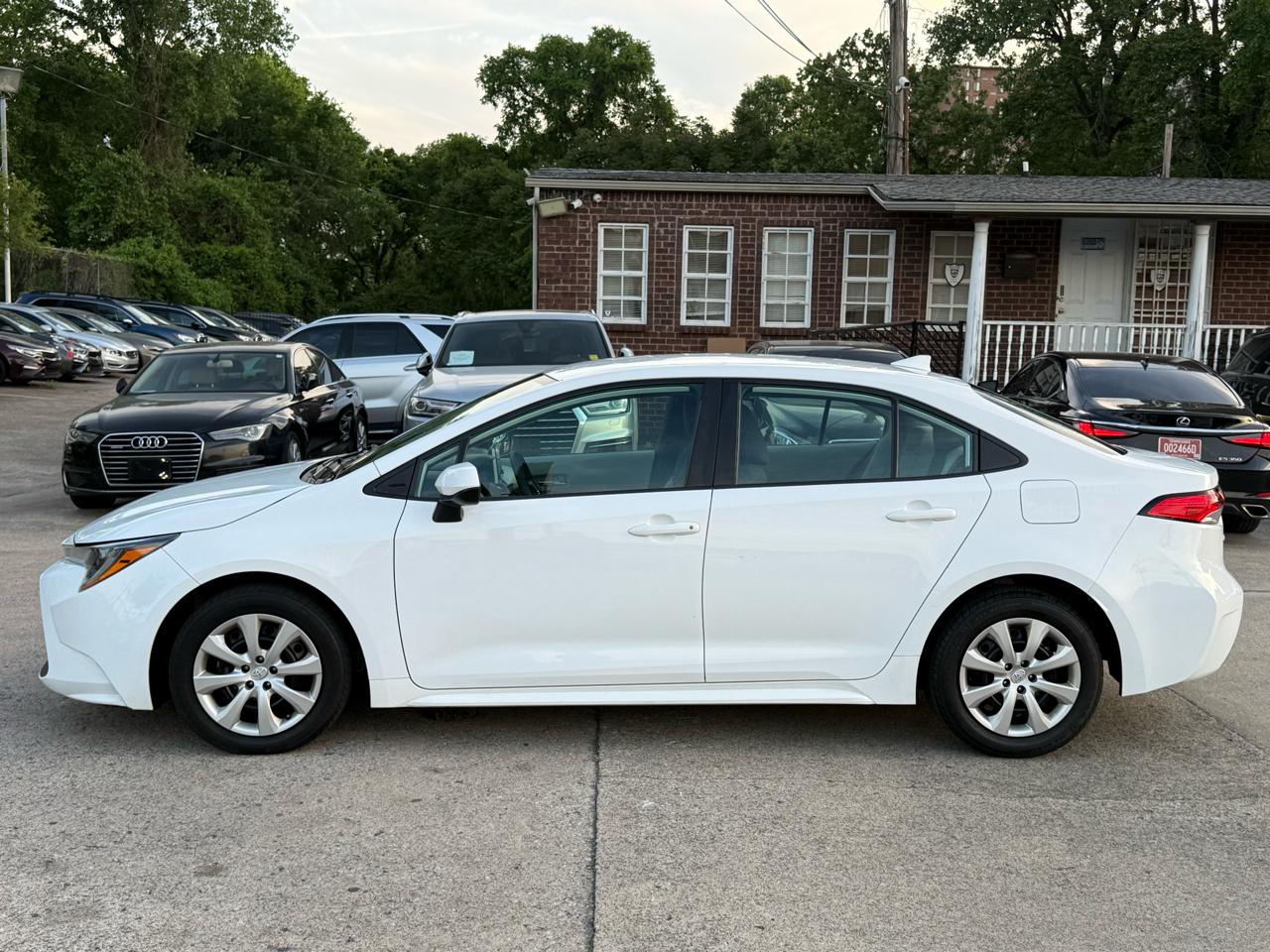 Toyota Corolla LE 2020