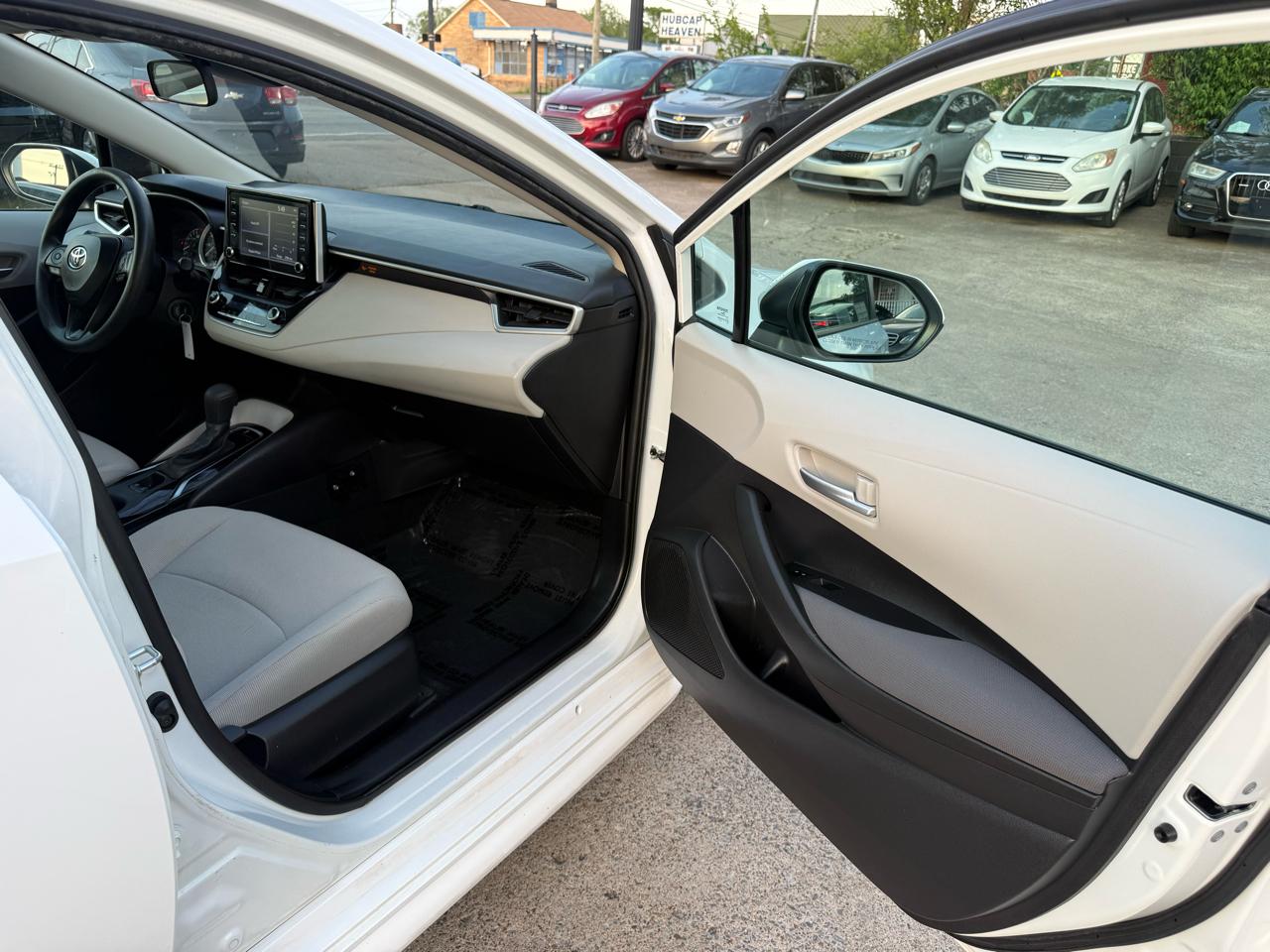 Toyota Corolla LE 2020