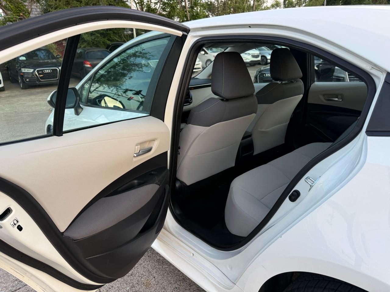 Toyota Corolla LE 2020