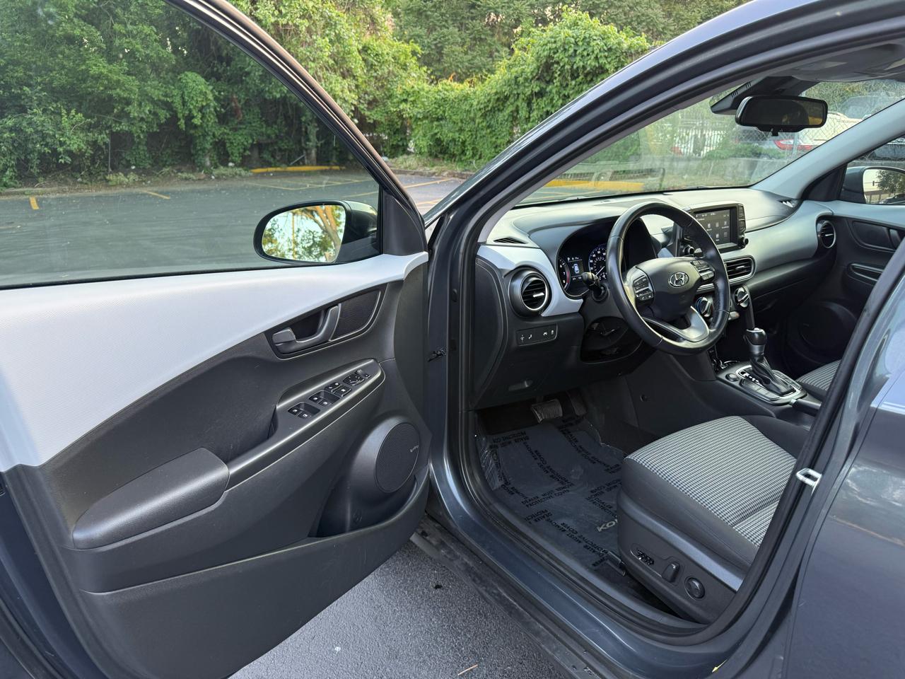 Hyundai Kona SEL w/Contrast Roof 2019