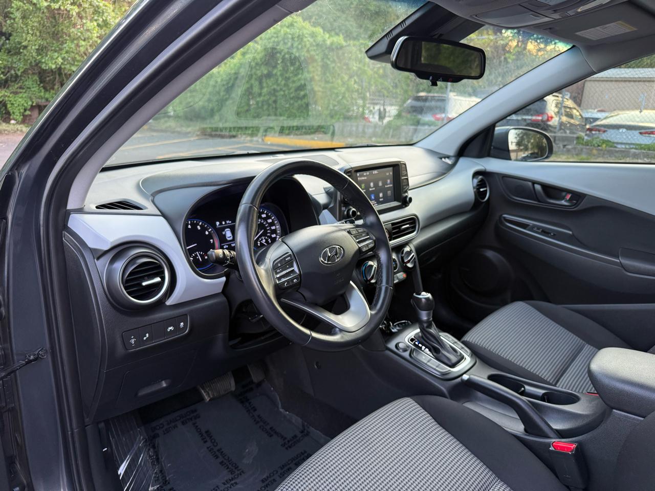 Hyundai Kona SEL w/Contrast Roof 2019