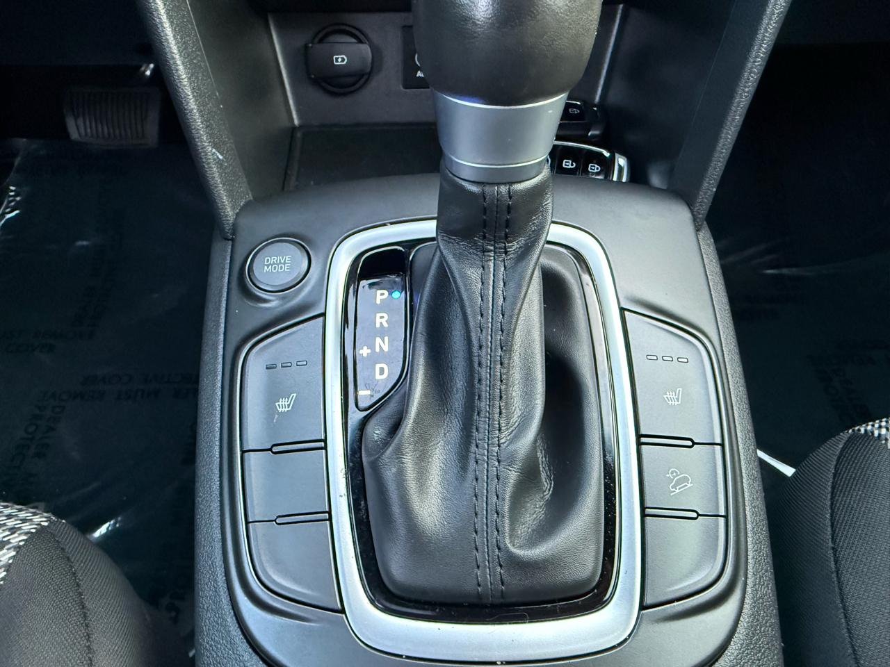 Hyundai Kona SEL w/Contrast Roof 2019