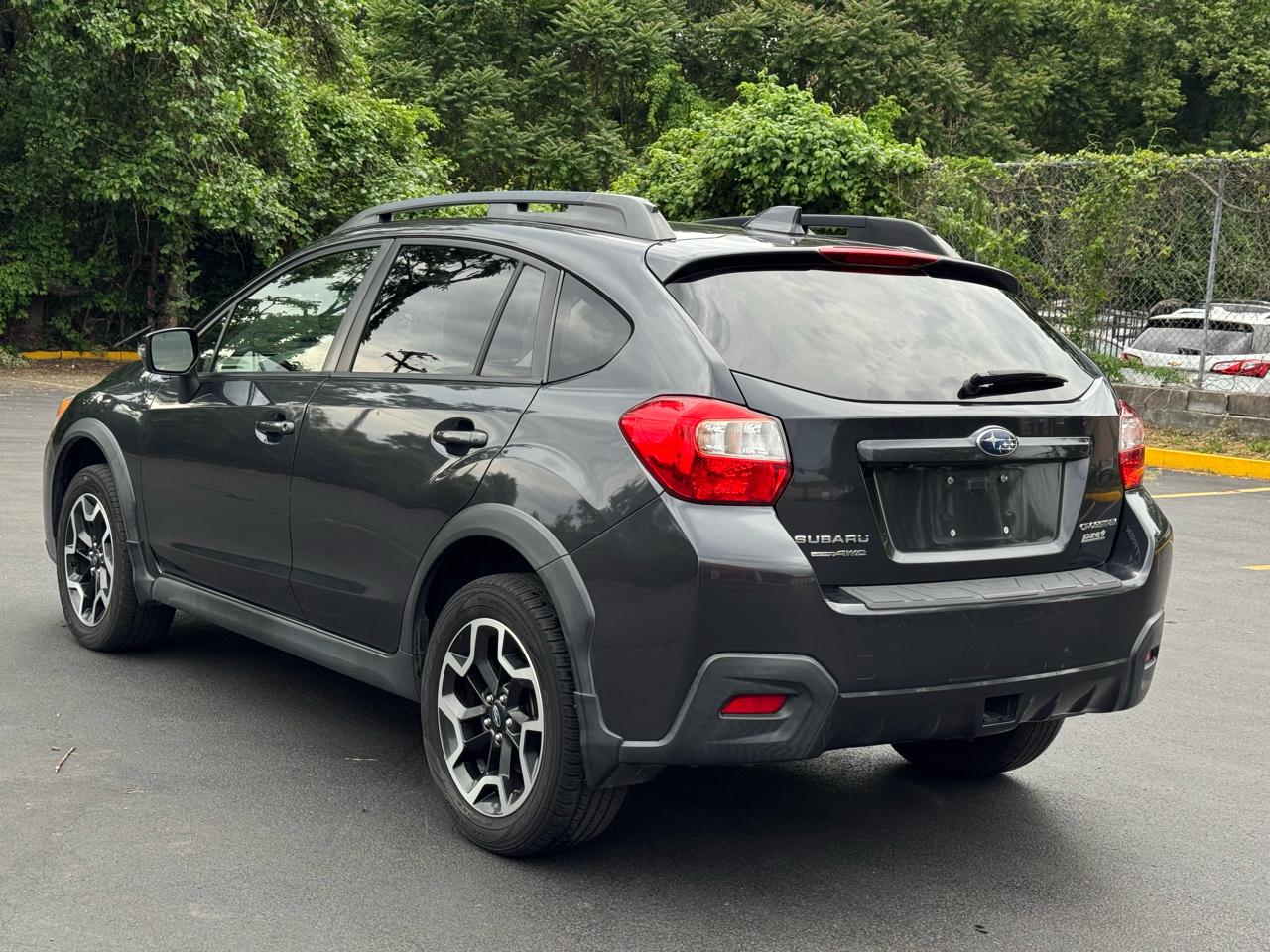 Subaru Crosstrek 2.0i Limited PZEV CVT 2016