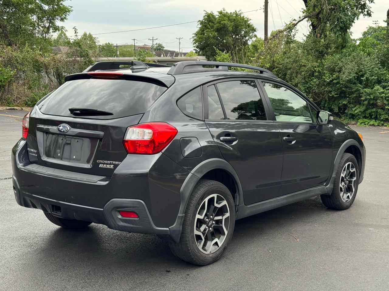 Subaru Crosstrek 2.0i Limited PZEV CVT 2016