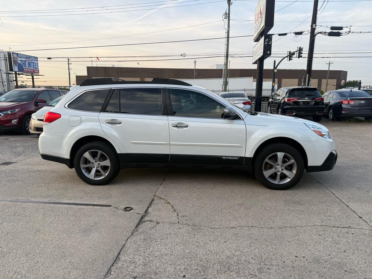 Subaru Outback 2.5i Limited 2013
