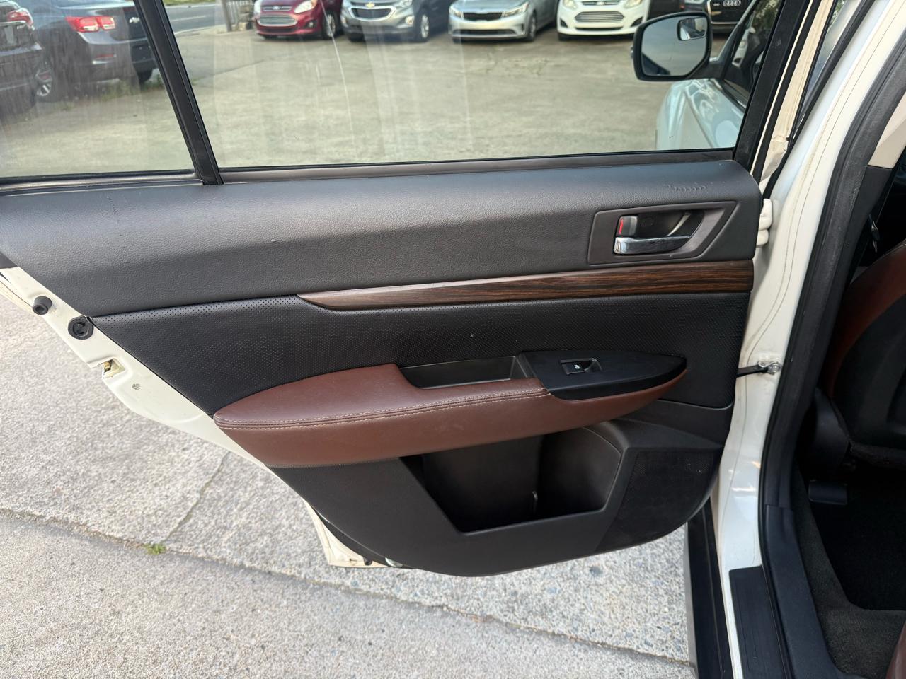 Subaru Outback 2.5i Limited 2013