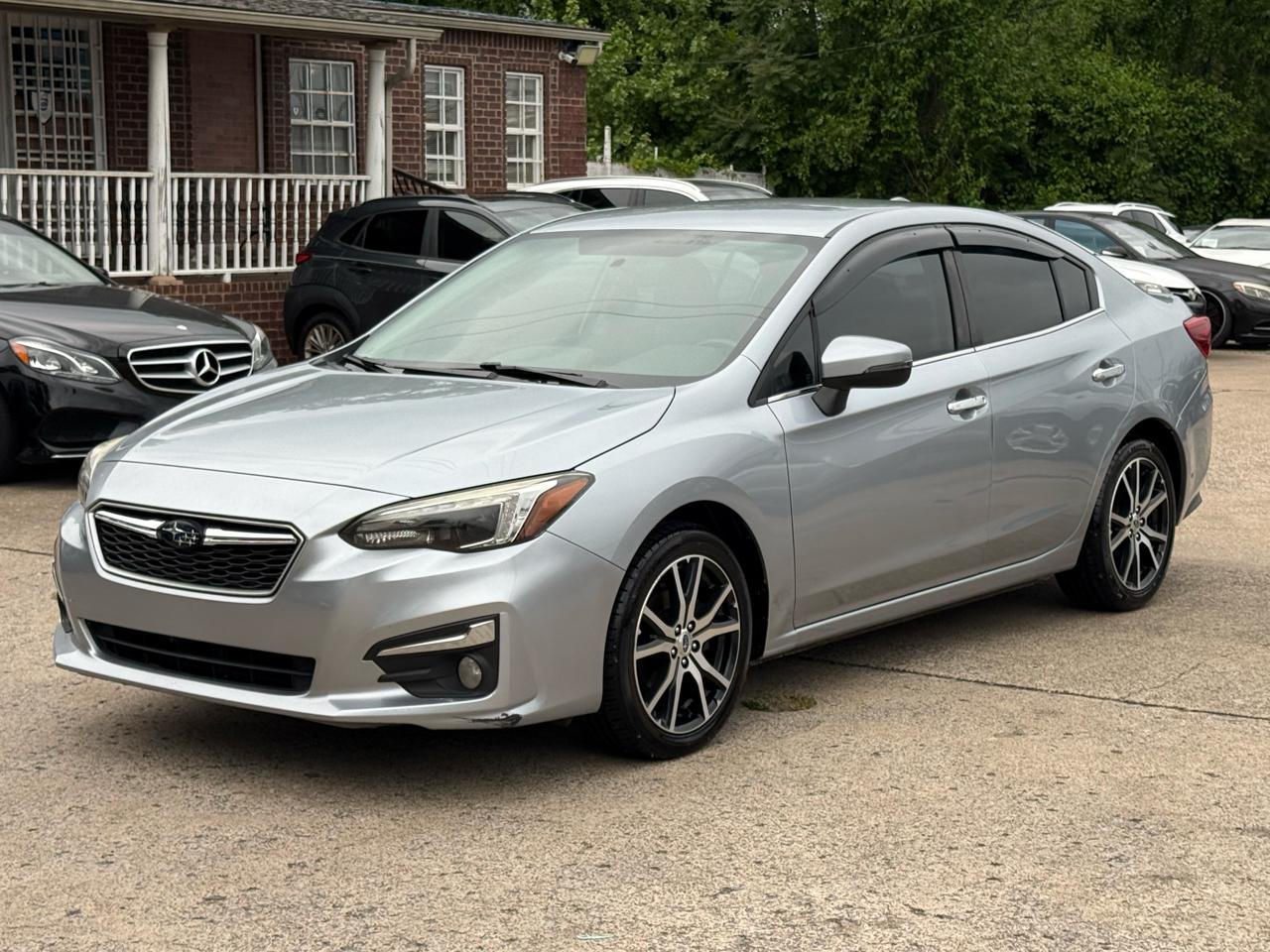 Subaru Impreza 2.0i Limited CVT 4-Door 2017