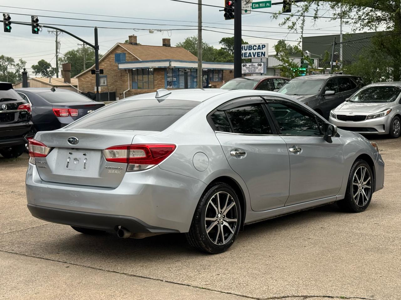 Subaru Impreza 2.0i Limited CVT 4-Door 2017