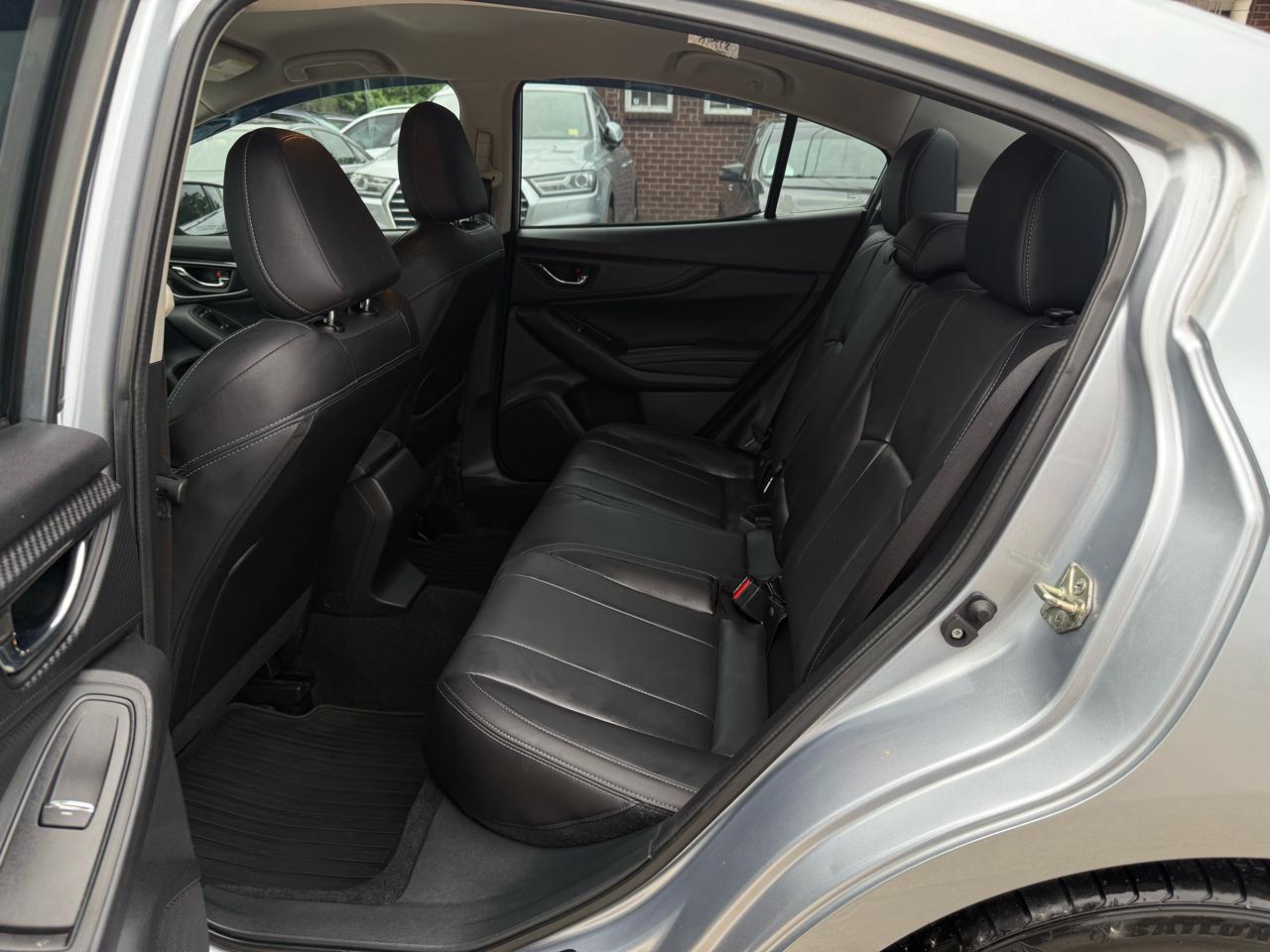 Subaru Impreza 2.0i Limited CVT 4-Door 2017