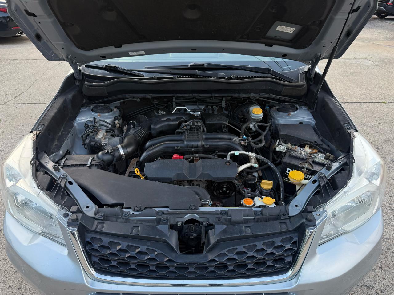 Subaru Forester 2.5i Touring 2014