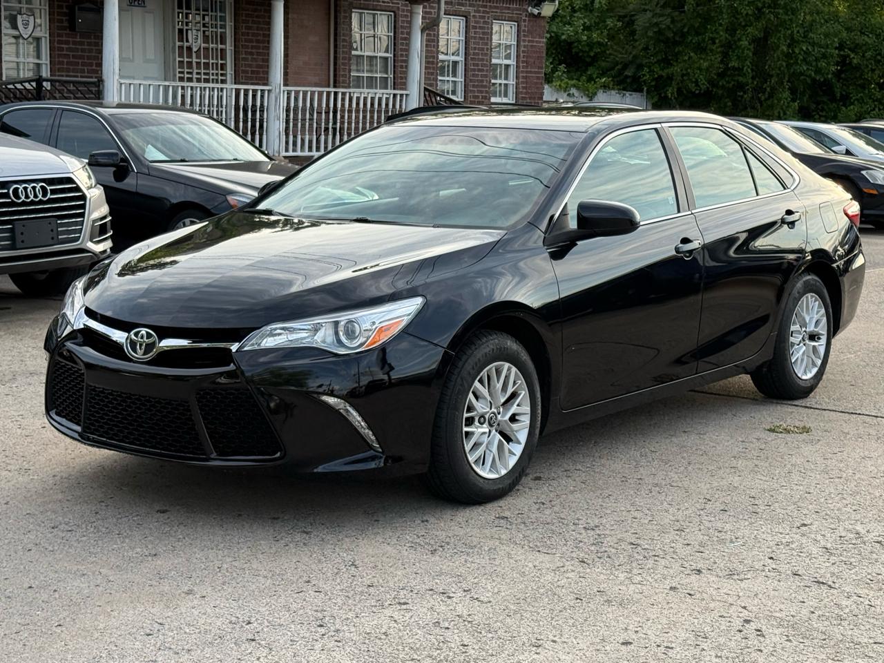 Toyota Camry LE 2016