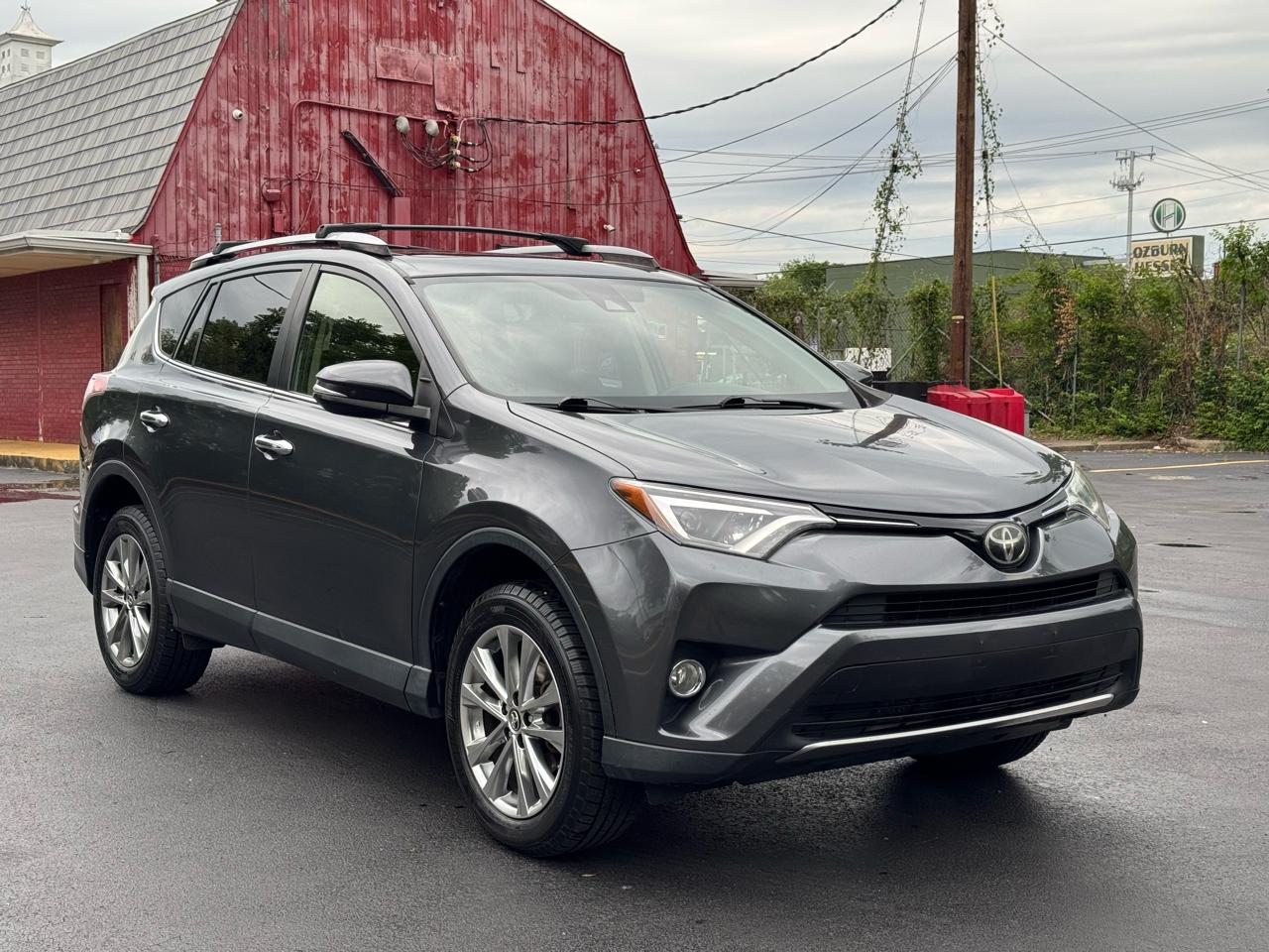 Toyota RAV4 Limited FWD 2018