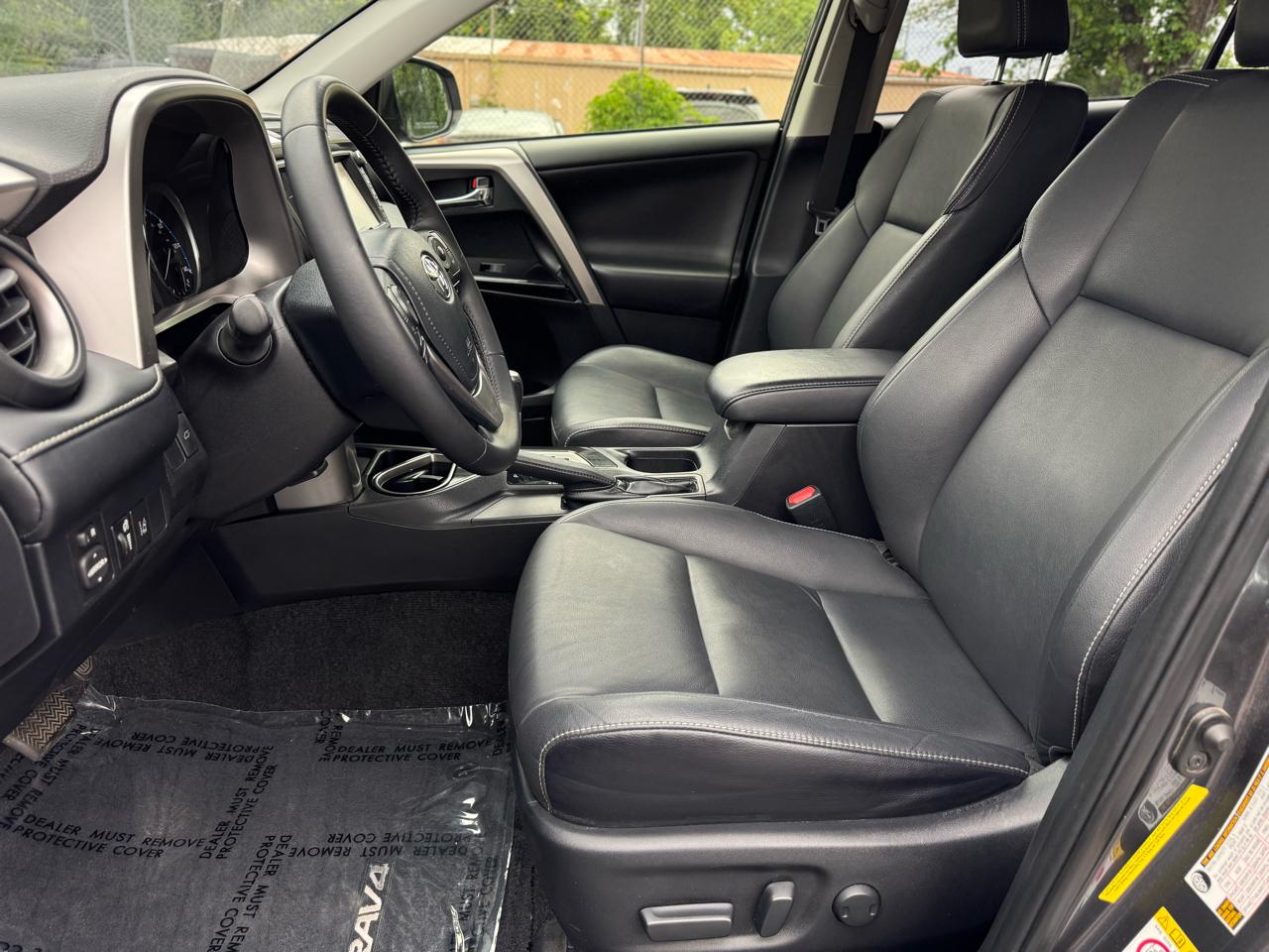 Toyota RAV4 Limited FWD 2018