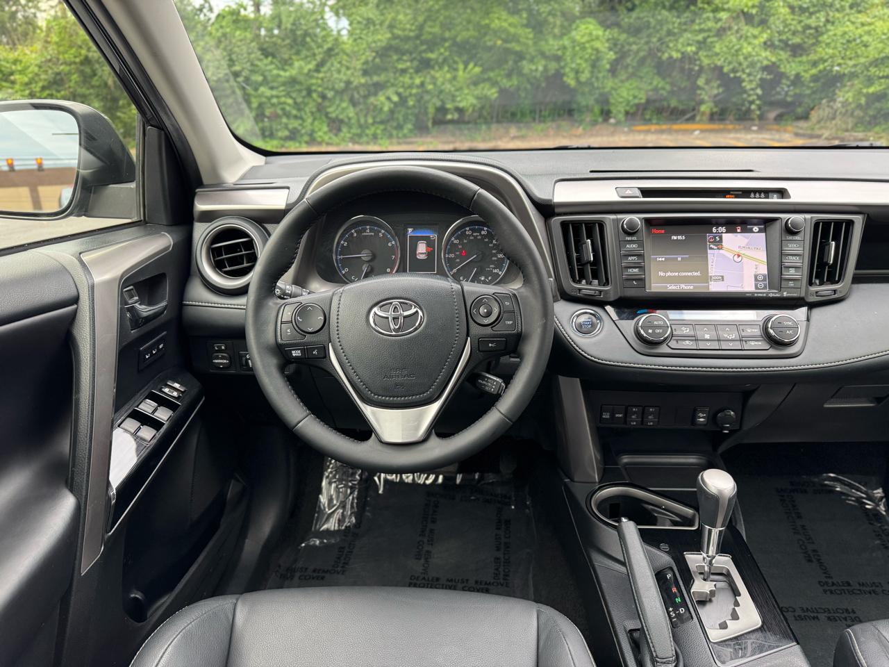 Toyota RAV4 Limited FWD 2018