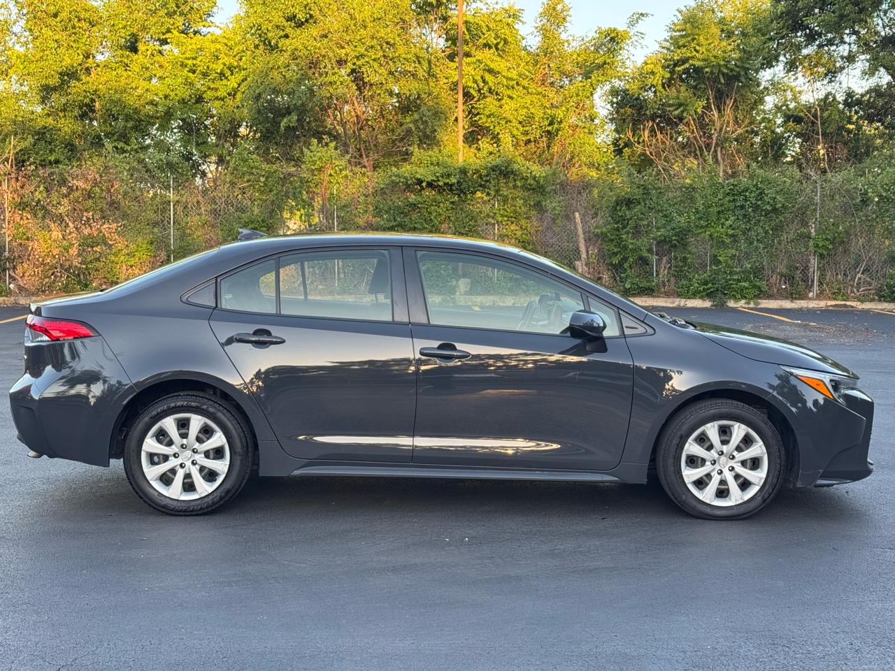 Toyota Corolla Hybrid LE 2023
