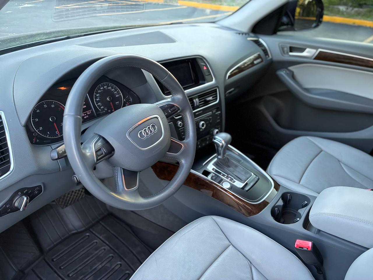 Audi Q5 2.0T Premium Plus quattro 2015