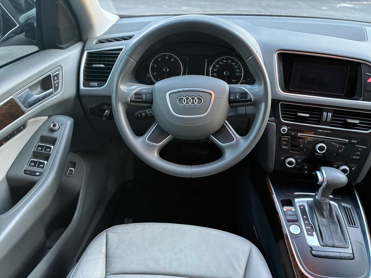 Audi Q5 2.0T Premium Plus quattro 2015