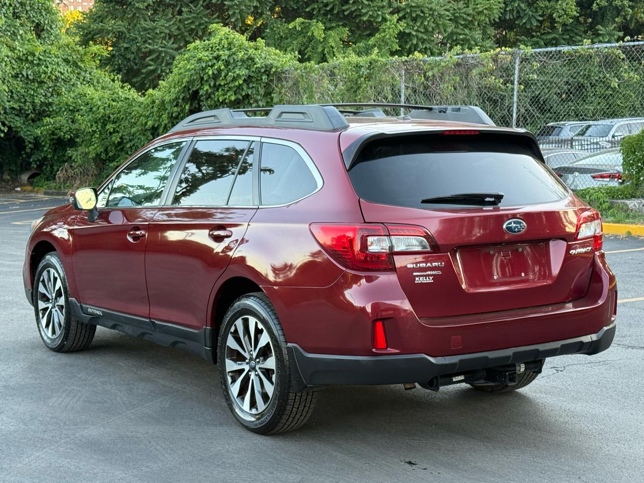Subaru Outback 2.5i Limited 2015