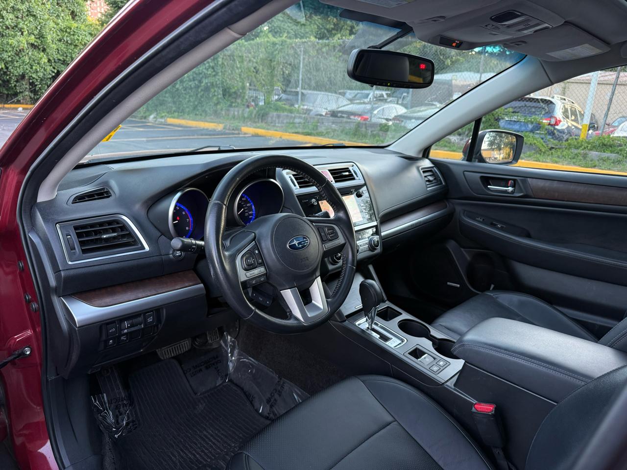 Subaru Outback 2.5i Limited 2015