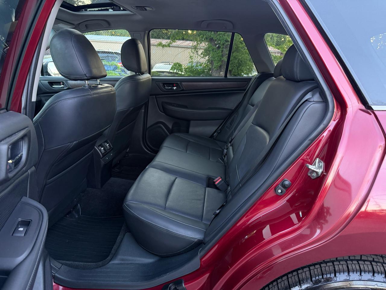 Subaru Outback 2.5i Limited 2015