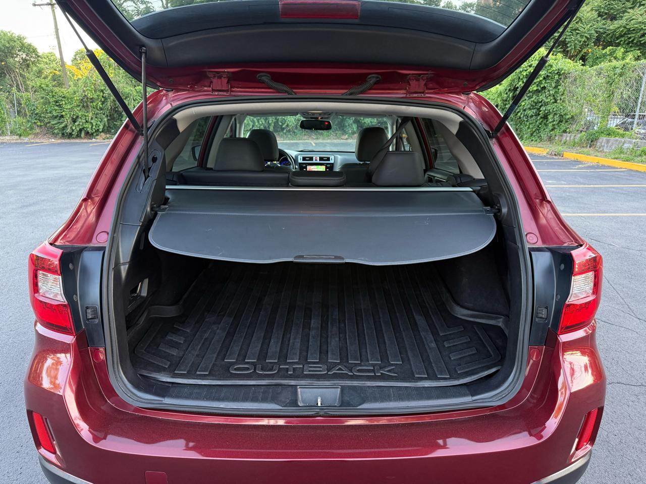 Subaru Outback 2.5i Limited 2015