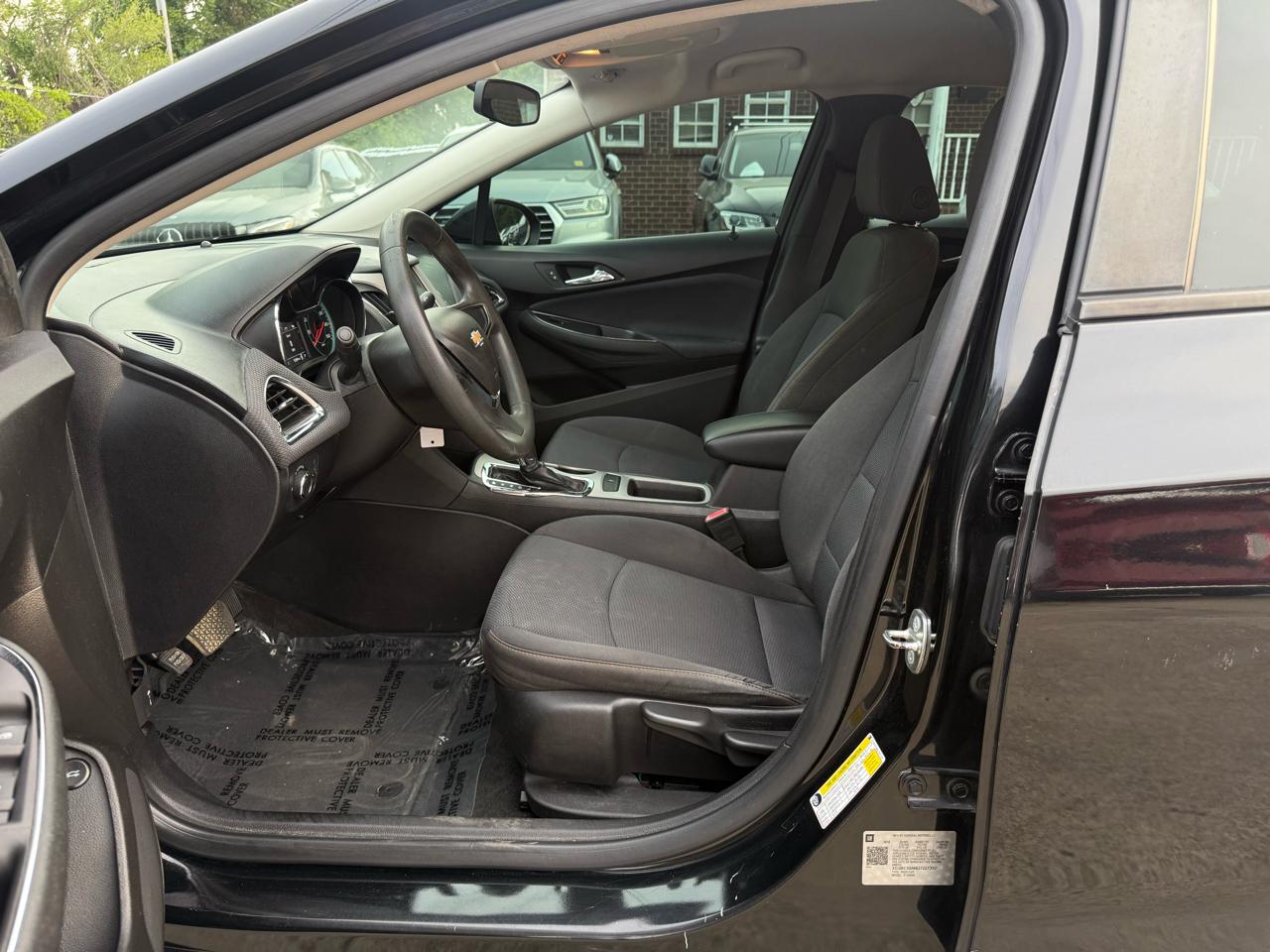 Chevrolet Cruze LS Auto 2018