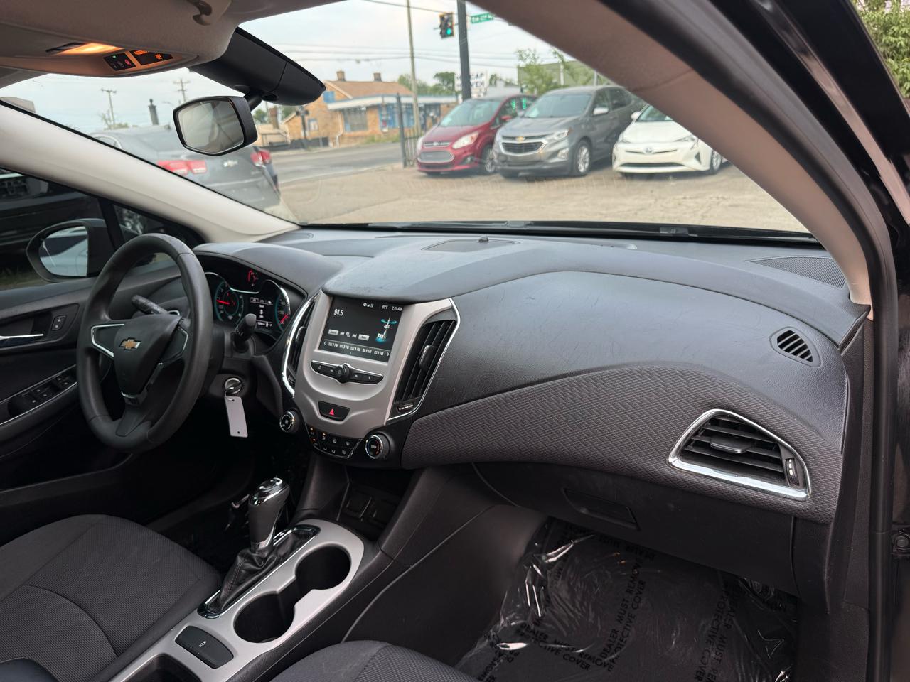 Chevrolet Cruze LS Auto 2018