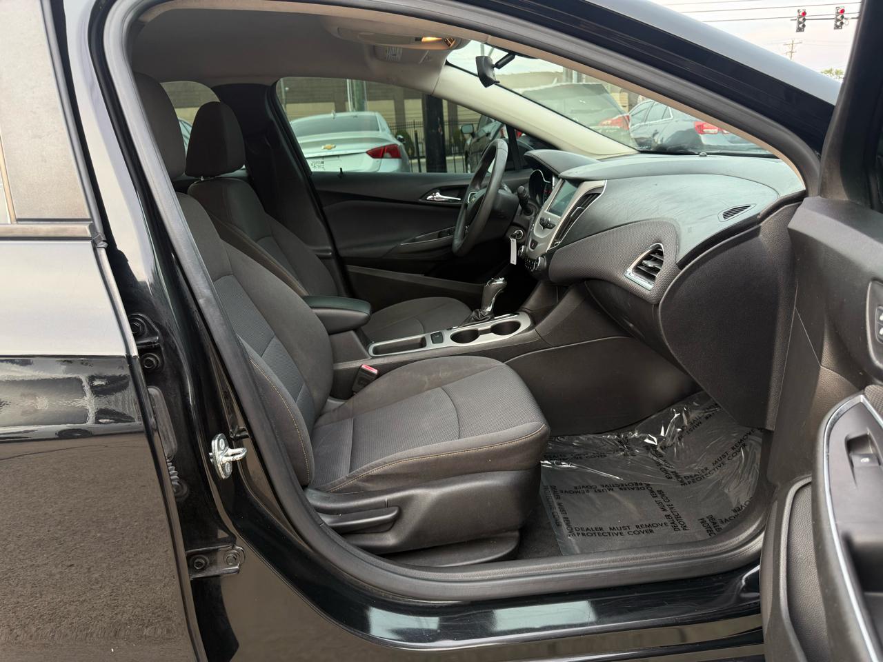 Chevrolet Cruze LS Auto 2018
