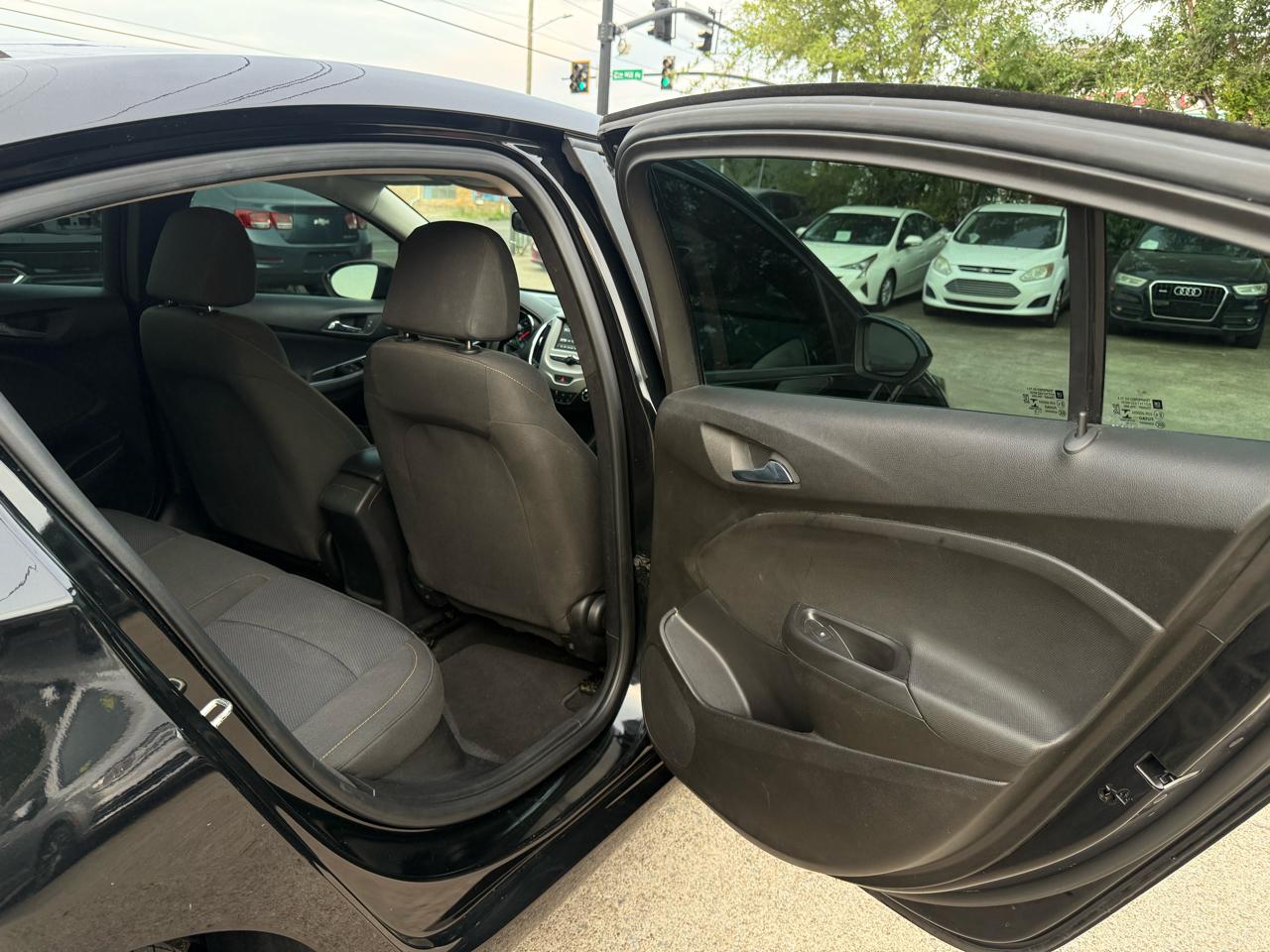 Chevrolet Cruze LS Auto 2018