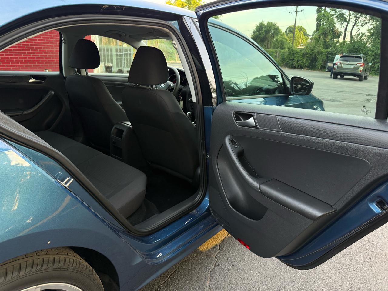 Volkswagen Jetta 1.4T S w/Technology 6A 2016